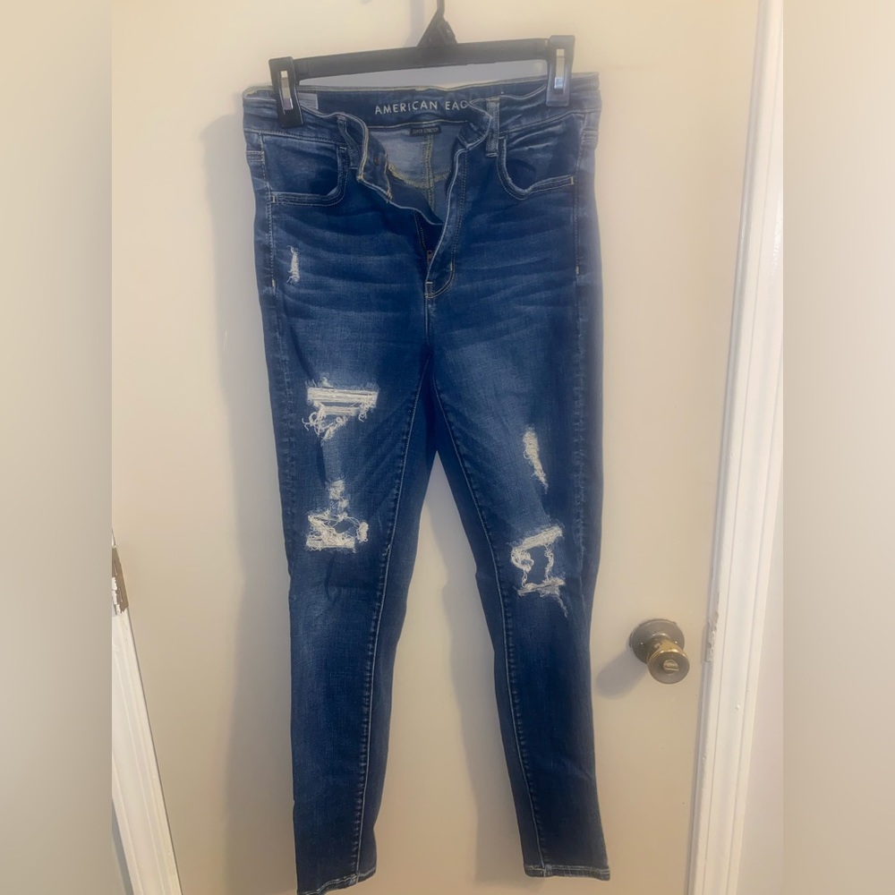 American eagle blue jeans. Size 6